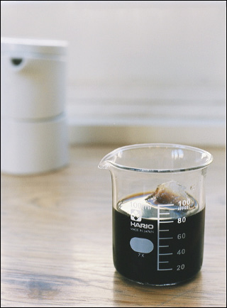 Single Cube Iced coffee, Blue Bottle Cafe San Francisco Single Cube Iced coffee, Blue Bottle Cafe San Francisco