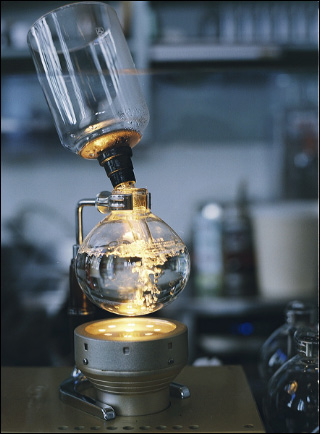 siphon coffee, blue bottle cafe, San Francisco, photo Thayer Gowdy siphon coffee, blue bottle coffeee, San Francisco