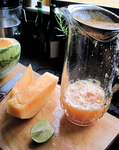 sandia1 Fresh Watermelon Juice with a squeeze of lime