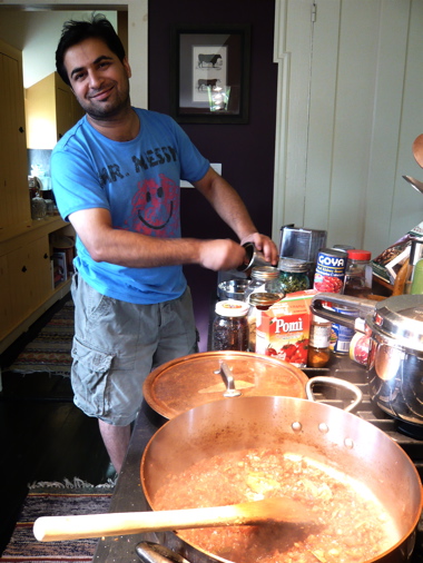 suvircooking Chef Suvir Saran, aka Mr. Messy